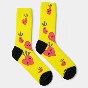 corazones pattern socks