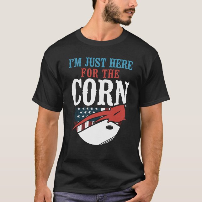 Cornhole Team Bean Bag Player Champ American Flag  T-Shirt (Front)