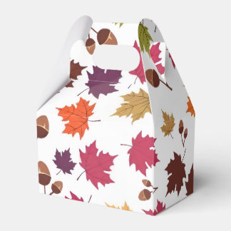 Cosy Autumn Leaves and Acorns Fall Pattern Favour Box