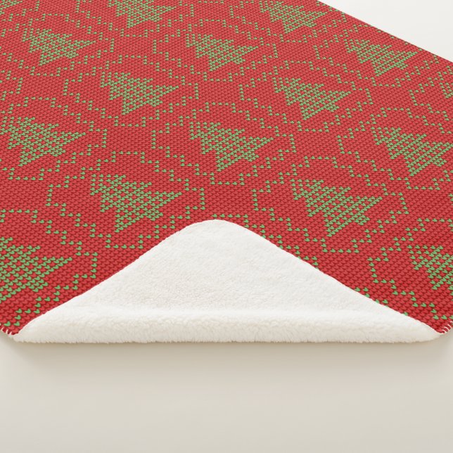 Cosy Christmas tree ugly sweater chequered pattern Sherpa Blanket (3/4)