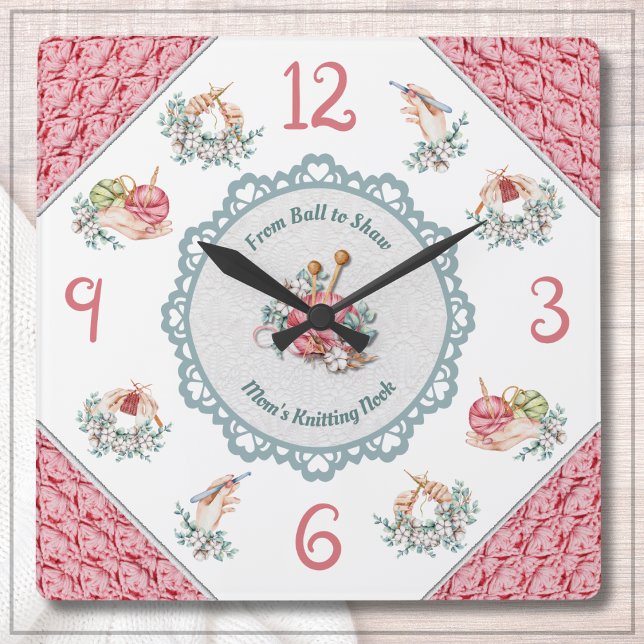 Cosy Pink Knitting and Crochet Room Décor Clock (Cozy Pink Knitting and Crochet Room Décor Clock)