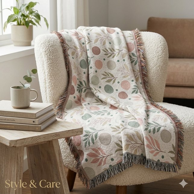 Cosy Throw Blanket with Classic Polka Dot Pattern (Cozy Throw Blanket with Classic Polka Dot Pattern)