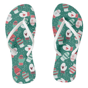 Cosy Winter Christmas Mittens Pattern in Green Jandals