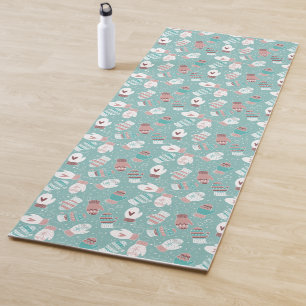Cosy Winter Christmas Mittens Pattern in Mint Yoga Mat