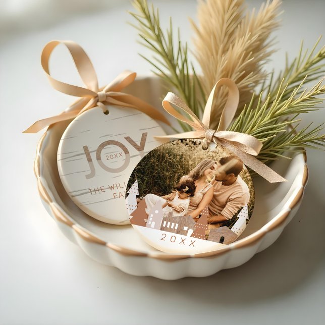 Cosy Winter Village Woodgrain Home Family Photo Ceramic Tree Decoration (Cozy Winter Village Woodgrain Home Family Photo Ceramic Ornament)