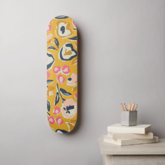 Cottage Garden Hand-Drawn Bold Inky Floral Pattern Skateboard