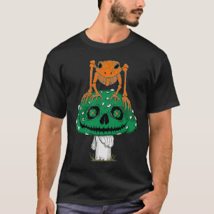 Cottagecore Skeleton Frog Skull Mushroom Goth St P T-Shirt