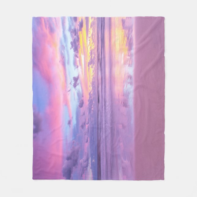 Cotton candy sunrise: beach view. fleece blanket (Front)