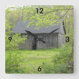Country Barn Clock