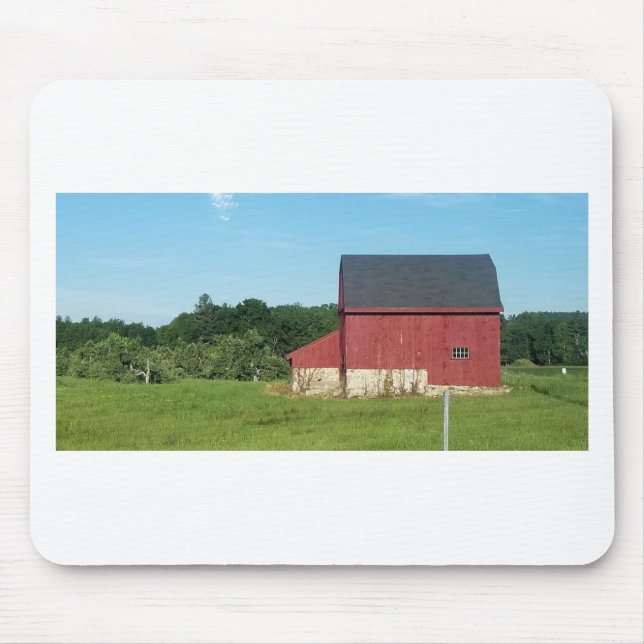 Country Barn Mouse Pad (Front)