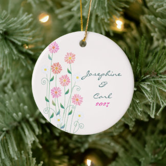 Country Daisies Cute Wedding Keepsake Ceramic Tree Decoration