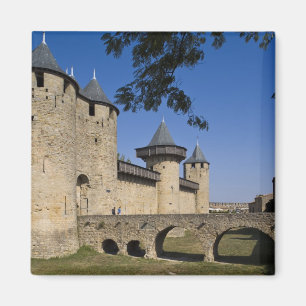 Counts Castle, Carcassonne, Aude, Languedoc, Magnet
