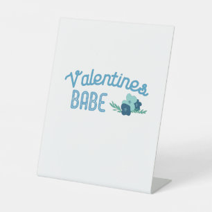 Couple Gift Valentine Babe Flowers Pedestal Sign
