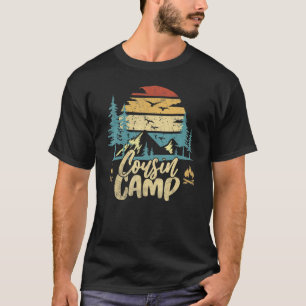 Cousin Camp 2022 Friends Summer Family Camping Vac T-Shirt