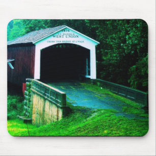 covered bridge in Indiana Mouse Pad