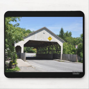 Covered bridge Quechee Gorge,Vermont - Mousepad