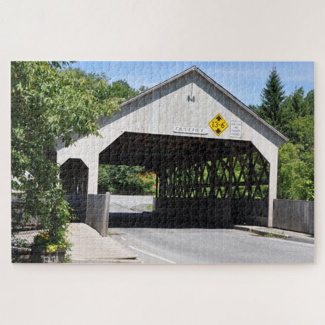 Covered bridge Quechee Gorge,Vermont - Puzzle (Horizontal)