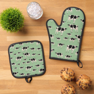 Cow Farm Animal Pattern Oven Mitt & Pot Holder Set