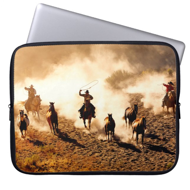 Cowboys chasing wilding horses. roping and riding, laptop sleeve (Front)