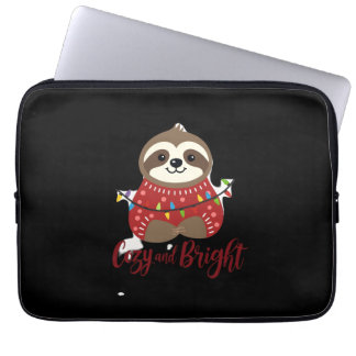 Cozy And Bright Sloth Christmas Lights (1) Laptop Sleeve