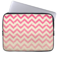 Cracked Pink Ombre Zigzag Electronics Bag