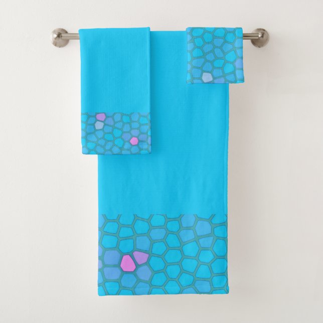 Crackle Bath Towel Set (Insitu)
