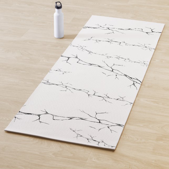 Cracks Yoga Mat (In Situ)
