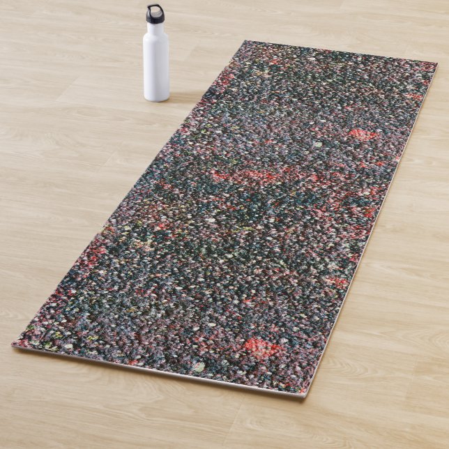 cranberry stir yoga mat (In Situ)