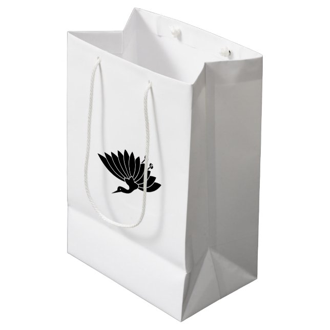 Crane-shaped chrysanthemum medium gift bag (Front Angled)