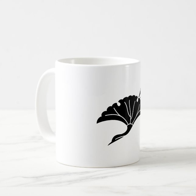 Crane-shaped ginkgo leaf coffee mug (Front Left)