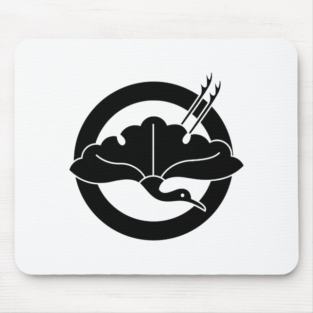 Crane-shaped ginkgo leaf on a circle mouse pad (Front)