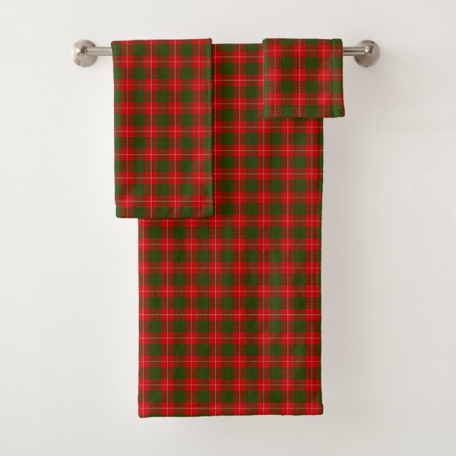 Crawford tartan red green plaid bath towel set (Insitu)
