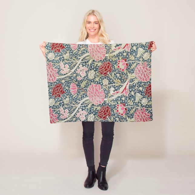 Cray Pattern (by William Morris) Fleece Blanket (In Situ)