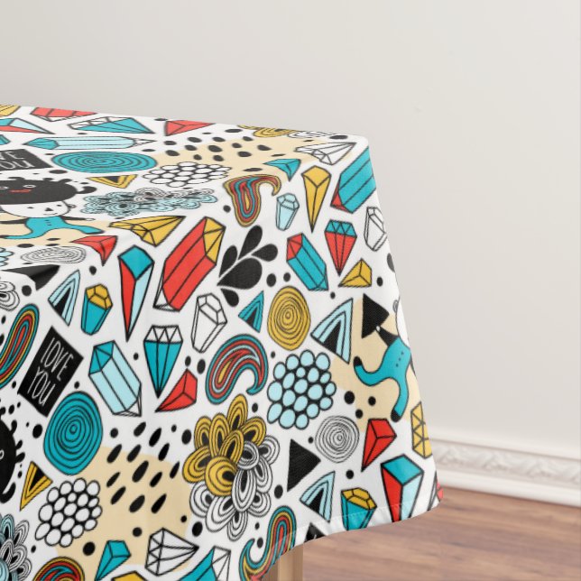 Crazy head tablecloth (In Situ)