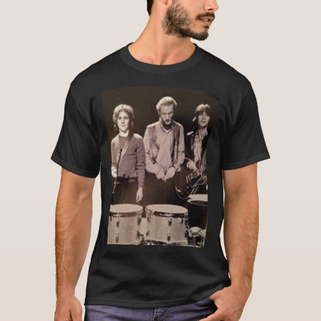Cream Band - Poster   T-Shirt (Front)