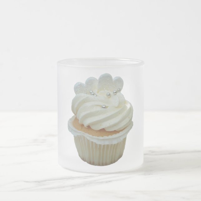 Cream cupcake with hearts glass mug (Center)