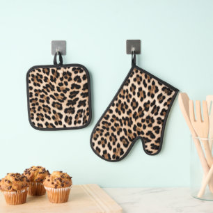 Creamy Brown Black Leopard Animal Oven Mitt & Pot Holder Set