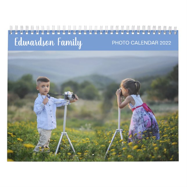 Create your own family photo unique year calendar (Cover)