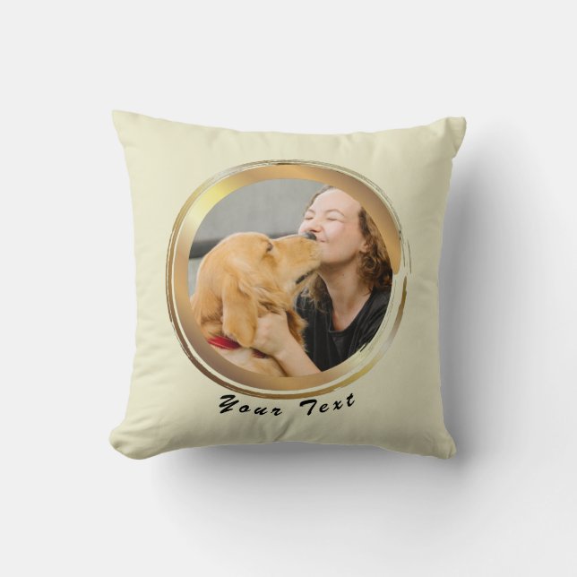 Create Your Own Golden Circle Dog Photo Cushion (Front)