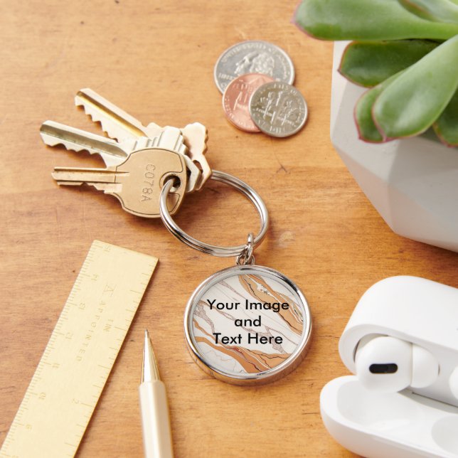 Create your own key ring (Desk)