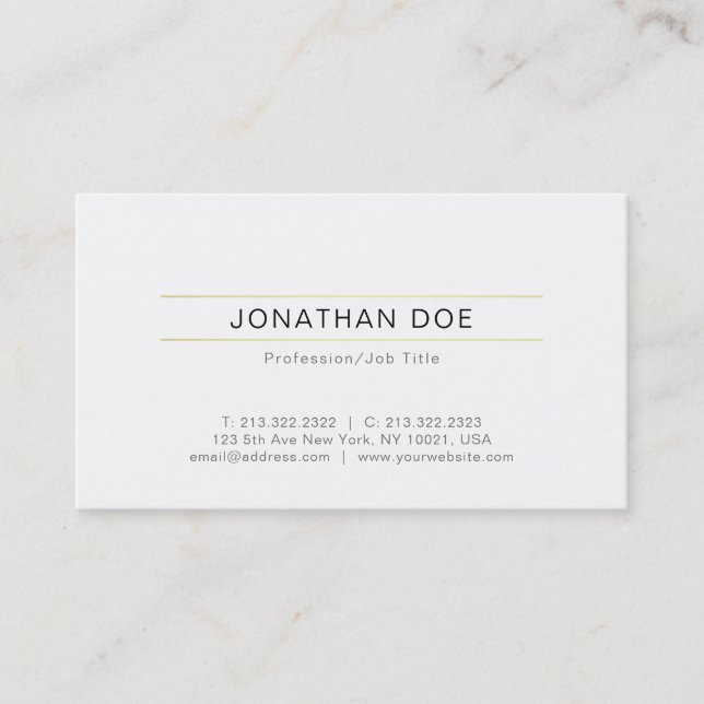 Creative Minimalist Design Trendy Plain Modern Business Card (Front)