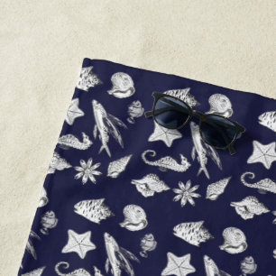 Creatures fom the ocean beach towel