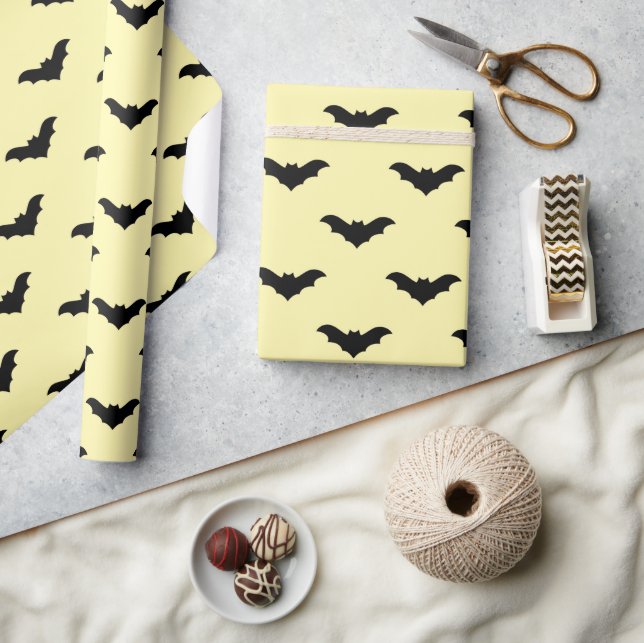 Creepy Bats Seamless Wrapping Paper for Halloween (Crafts)