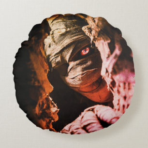 Creepy Mummy Wall Art – Dark Horror Portrait Print Round Cushion