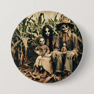 Creepy Scarecrow family in cornfield horror photo 7.5 Cm Round Badge