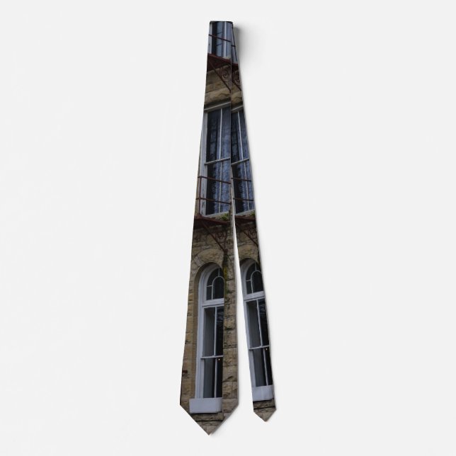 Crescent Wall Neck Tie (Front)