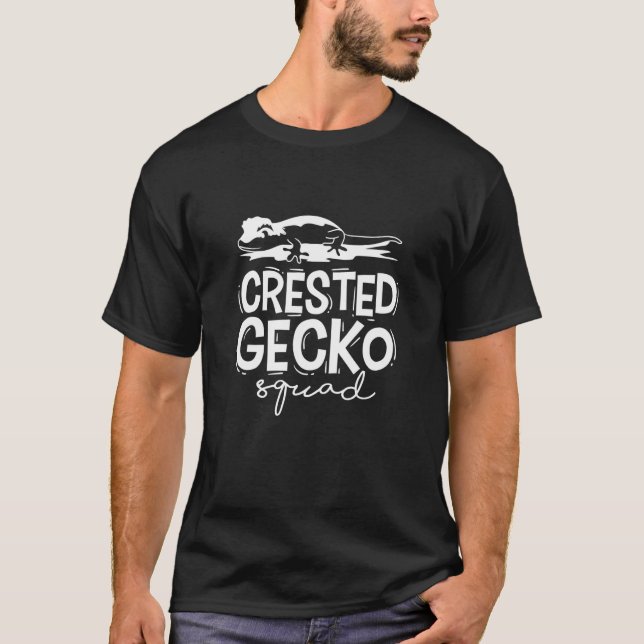 Crested Geckos Lizard Reptiles Wildlife Animal T-Shirt (Front)