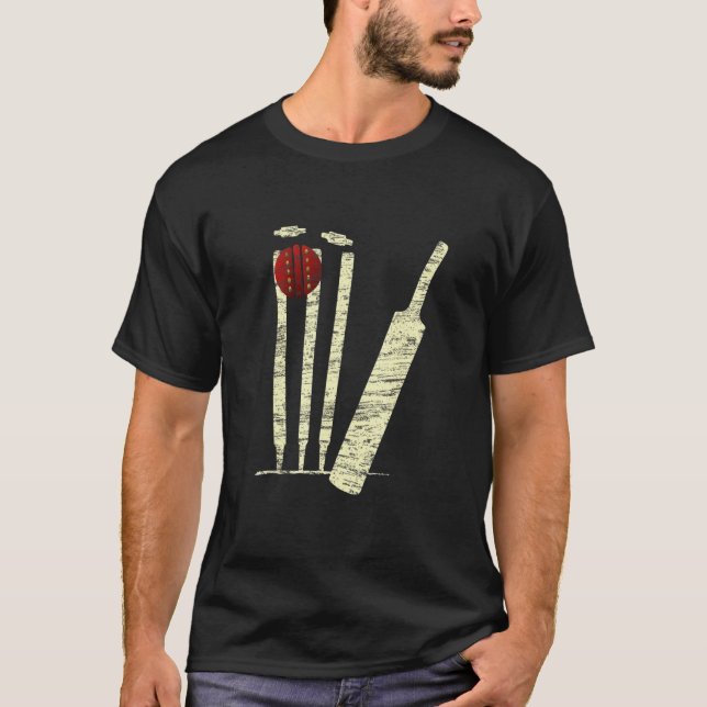 Cricket Bat Ball Stumps Bowled Out Cricketer Bowle T-Shirt (Front)