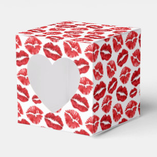 Crimson Kisses   Valentine Favour Box