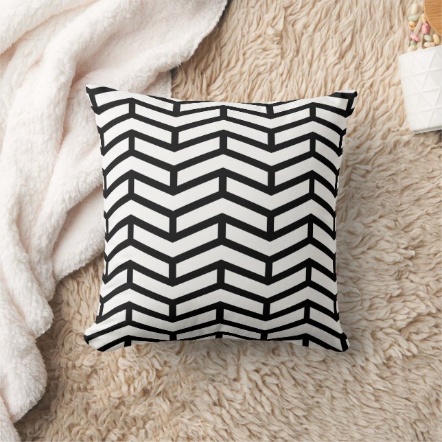 Crisp Sharp Opposing Arrows Chevron White Black Cushion (Blanket)
